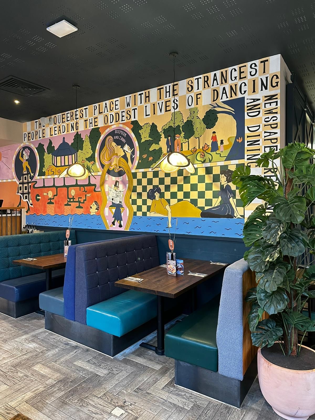 Wall Nuts recently helped with the interior decoration of Zizzi's in Harrogate